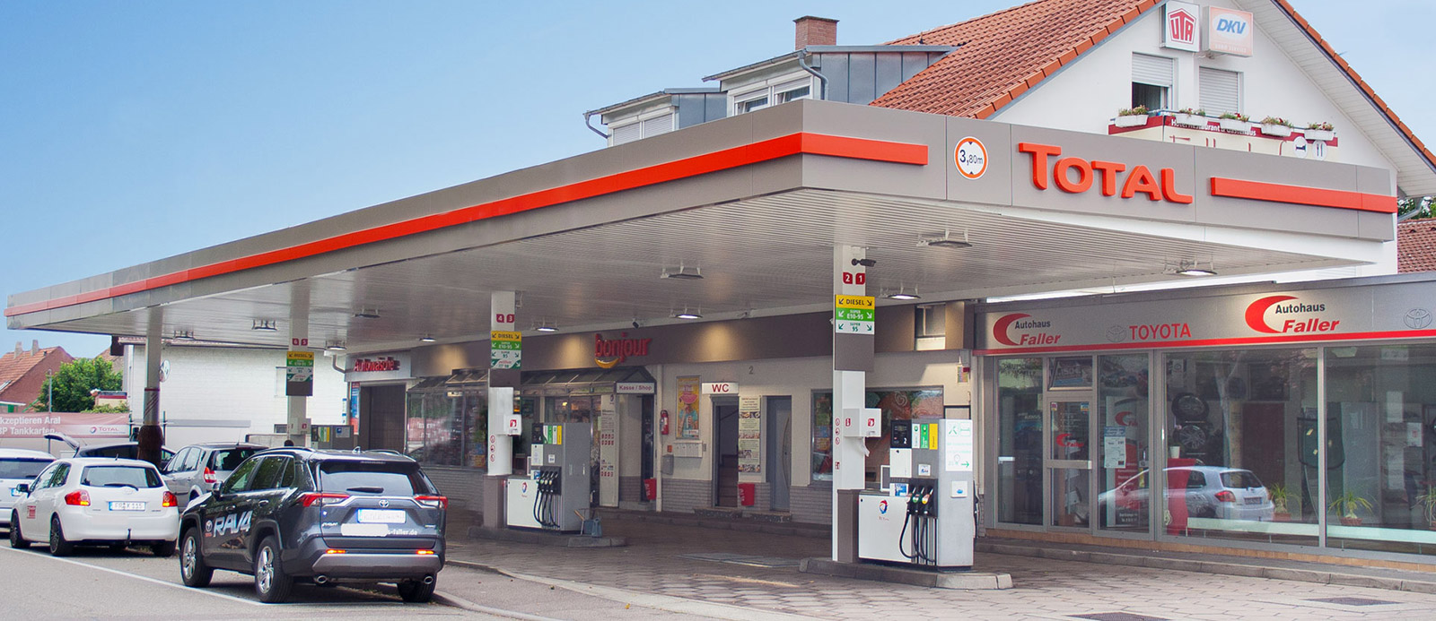 Tankhof Bad Krozingen Hausen An Der A5 Ausfahrt 64a Tankstelle